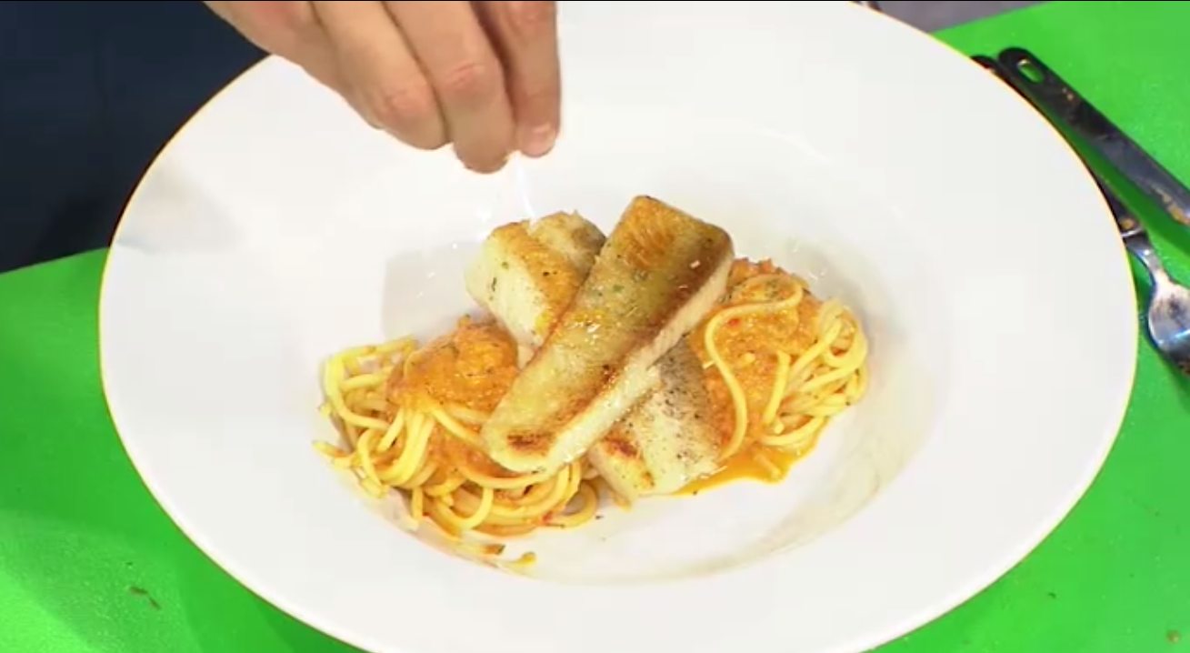 ¡Qué rico! La receta de pasta con tomate cherry de Leo Morán