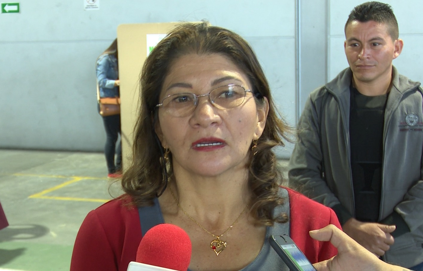 Por primera vez, votó la compañera sentimental de Manuel Marulanda