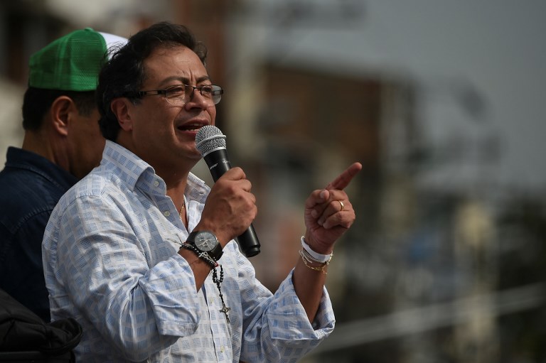 Este Es El Perfil Político De Gustavo Petro - Canal 1