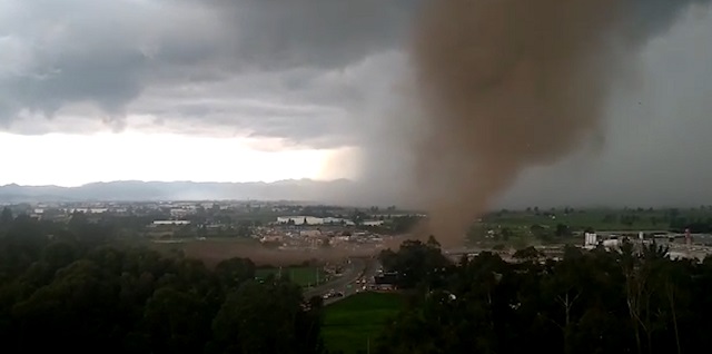 Imagen del Día: El vendaval que afectó varios municipios de la sabana de Bogotá