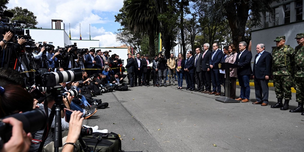 AFP recopiló las inconsistencias en la versión del Gobierno sobre el carro bomba