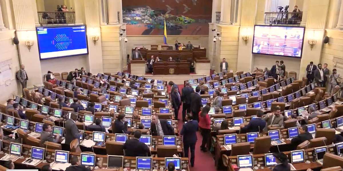 Congresistas, obligados a hacer pública su declaración de renta