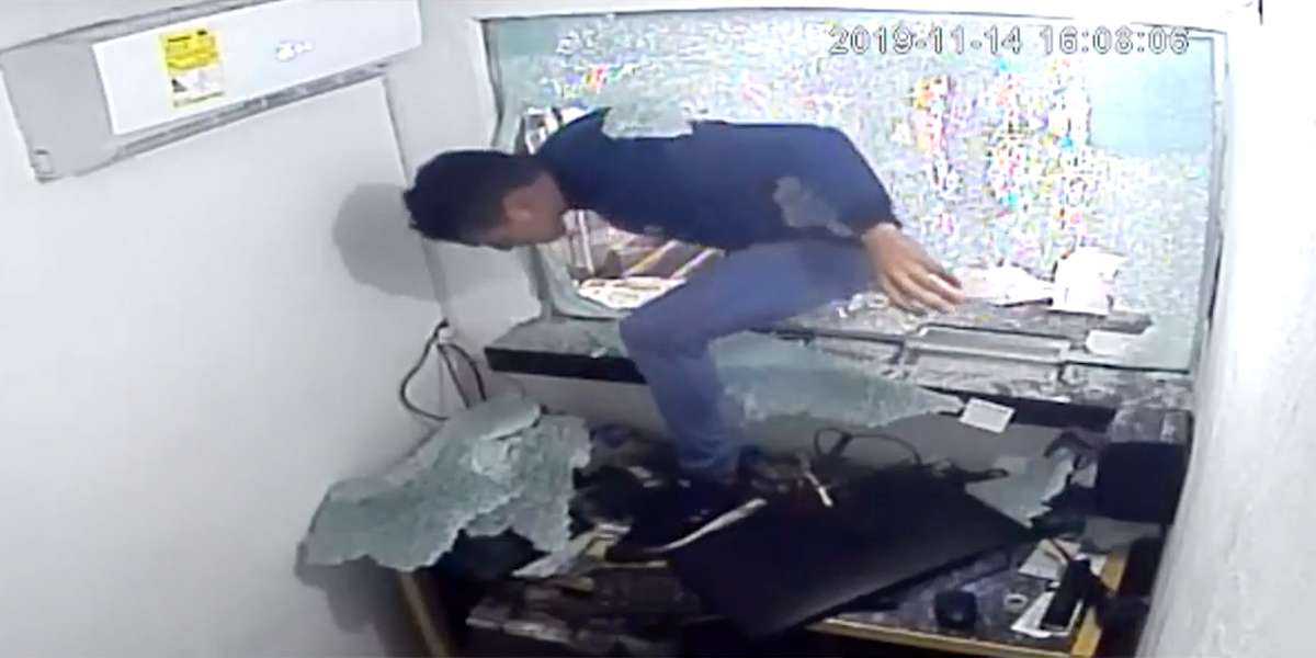 En video quedó registrado impresionante robo a casa de giros en Malambo, Atlántico - Canal 1